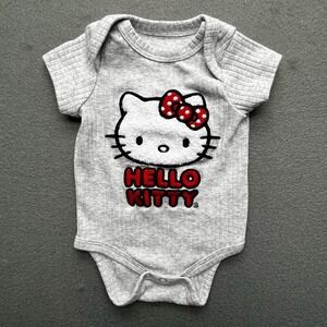 Hello Kitty Sanrio Baby Gray‎ Ribbed Cotton Blend 3M Graphic Snap Short Sleeve